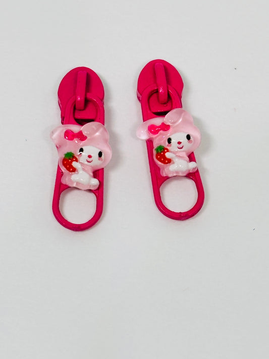 My Melody zipper earrings