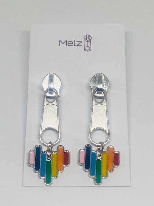 Silver zippers striped rainbow hearts