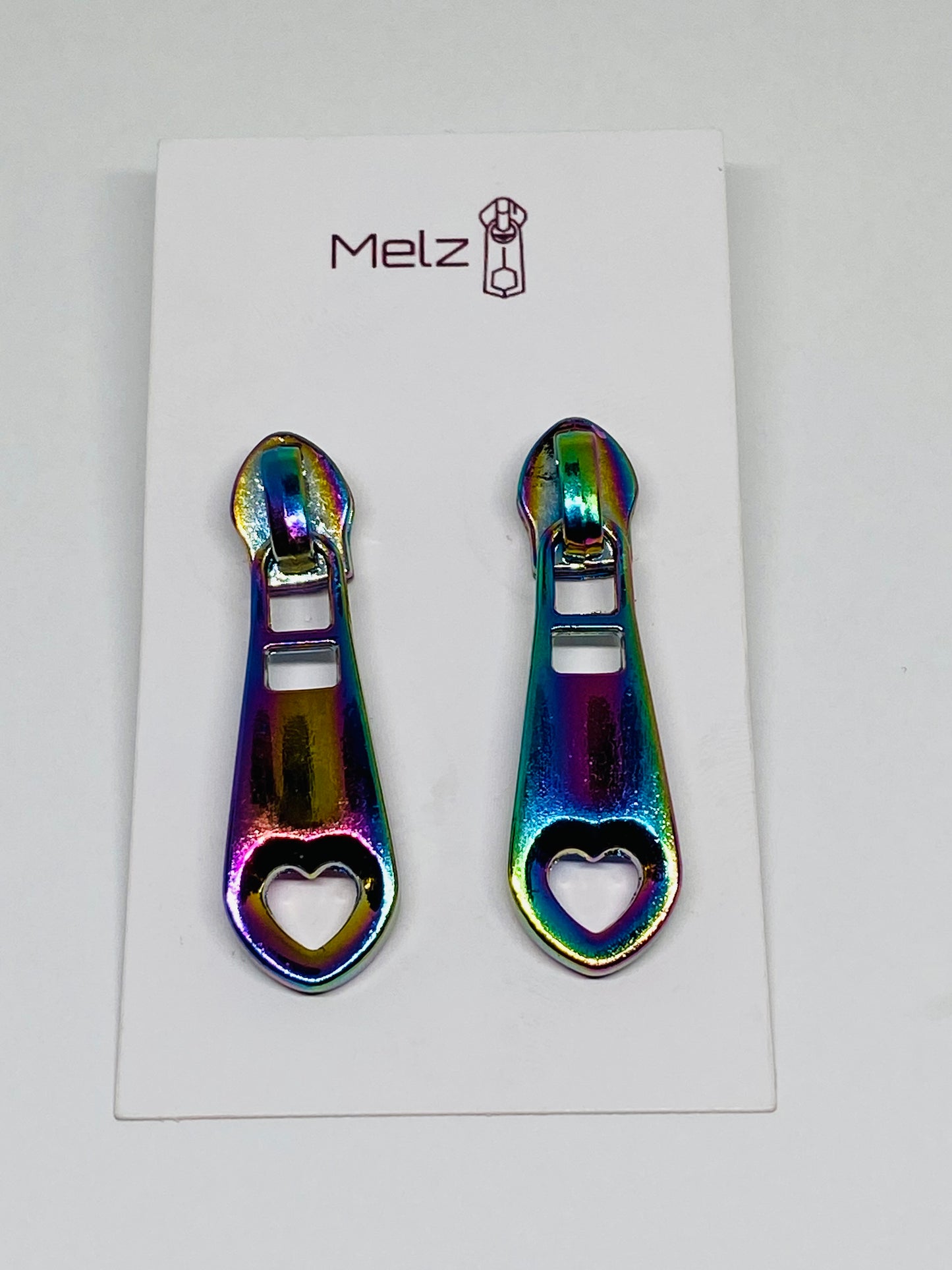 Metallic Zipper Pull with heart