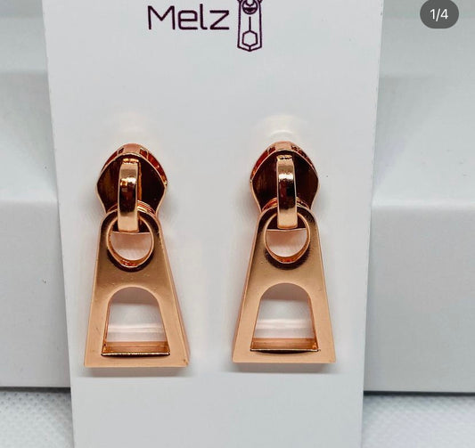 Rose gold triangular zipper earring